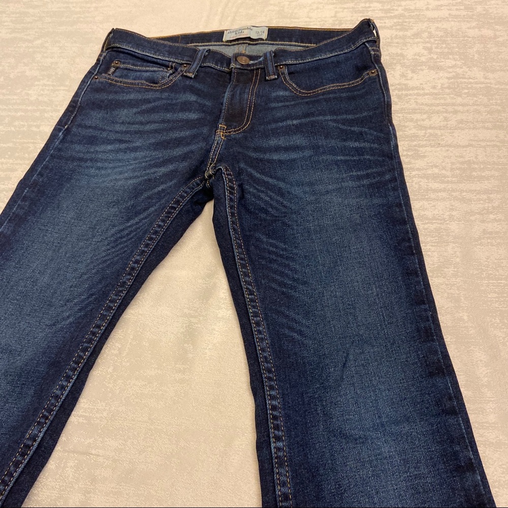 Boys 13/14 Abercrombie Kids Blue Jeans